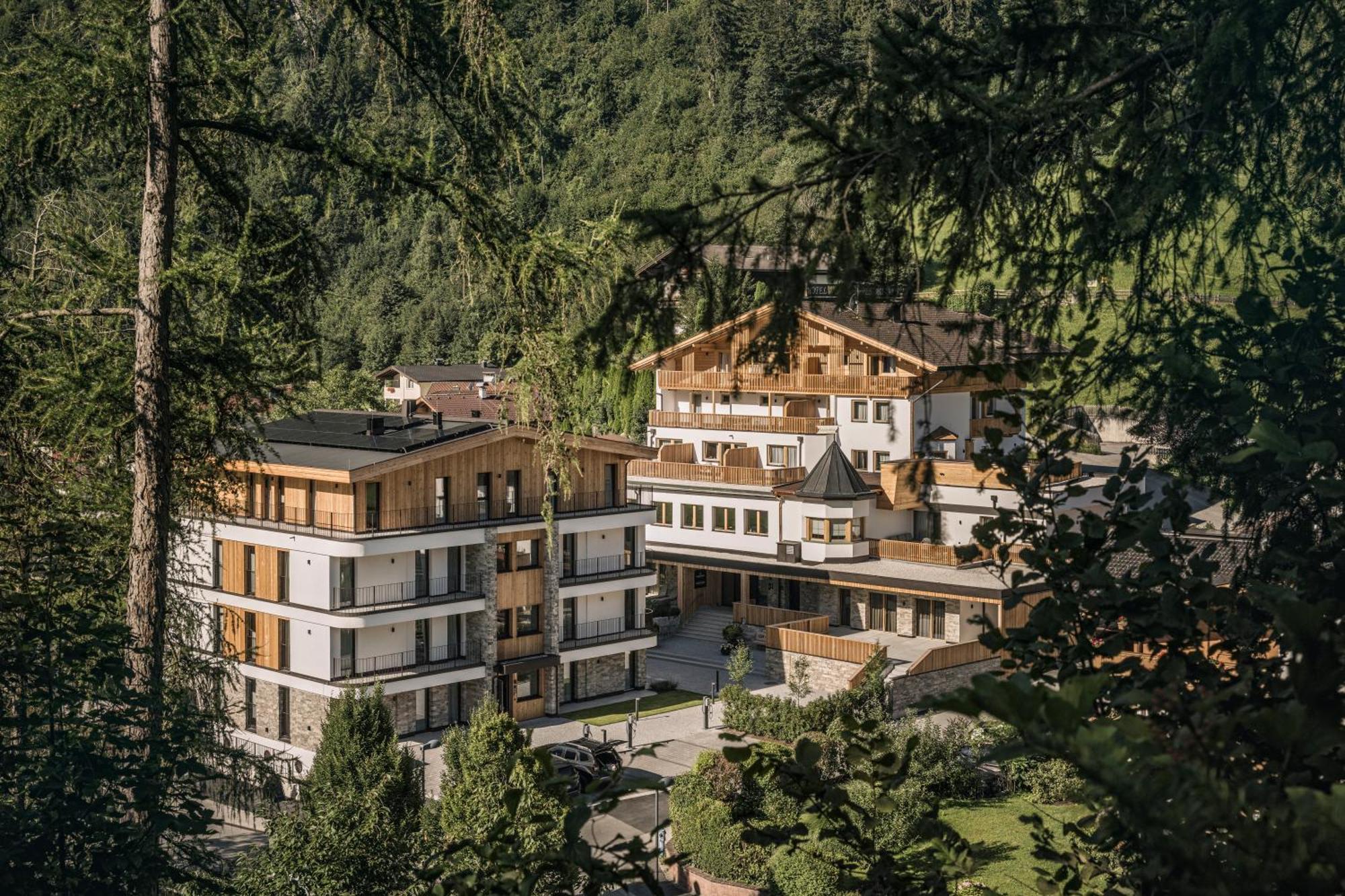 Resort Schrofenblick Mayrhofen Exterior foto